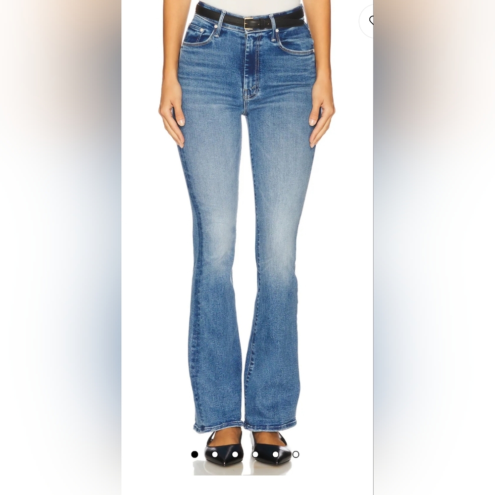 MOTHER High Waisted Weekender Skimp Flare Jeans Size 28 - Picture 4 of 14